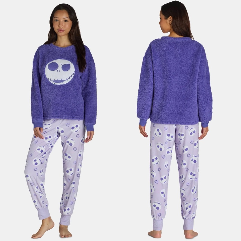 Disney Women's Nightmare Before Christmas Plush Pajama Set, 2-Piece